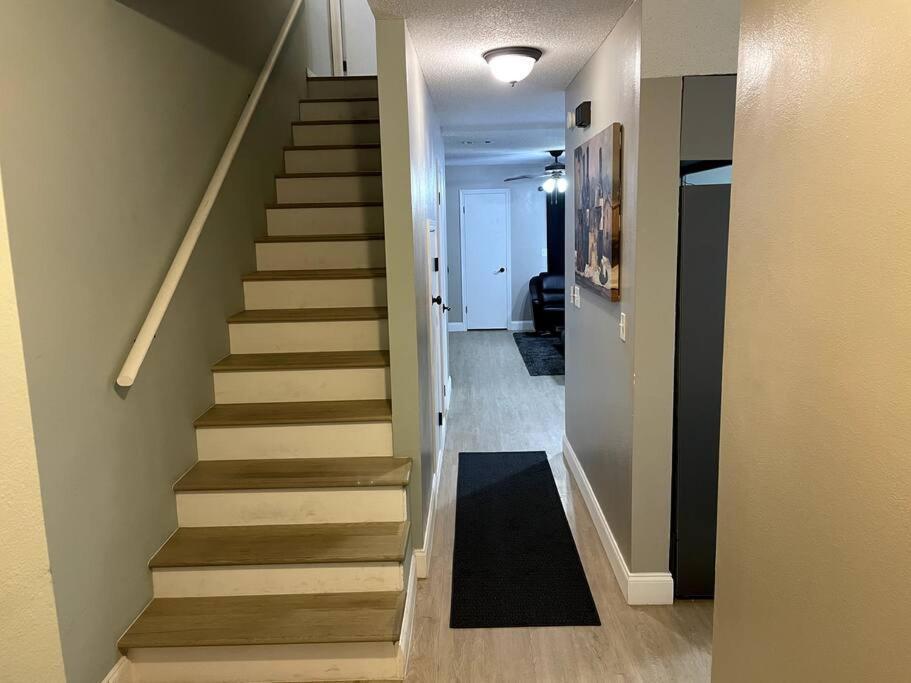 Modern 2 Bedroom Townhome Minutes From The Beach!! Fort Walton Beach Buitenkant foto
